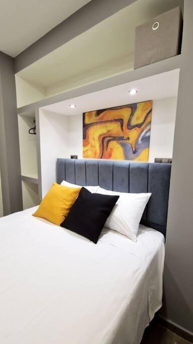 Faronita - Luxury Apt In The Heart Of Καλαμάτα Εξωτερικό φωτογραφία