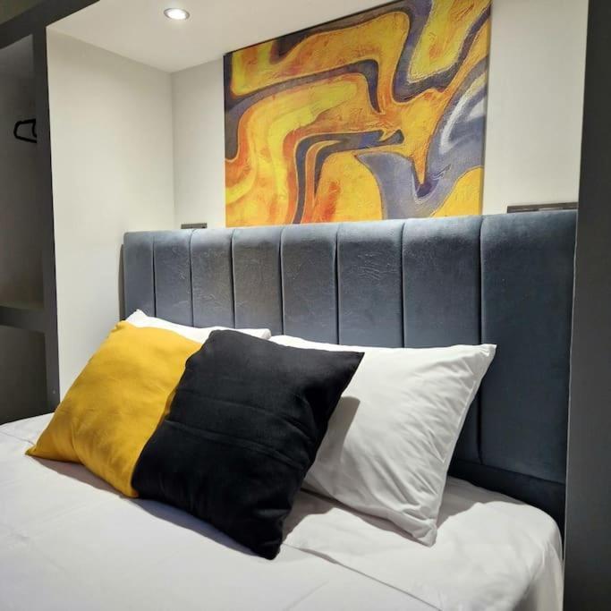 Faronita - Luxury Apt In The Heart Of Καλαμάτα Εξωτερικό φωτογραφία