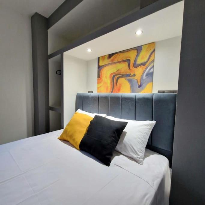 Faronita - Luxury Apt In The Heart Of Καλαμάτα Εξωτερικό φωτογραφία